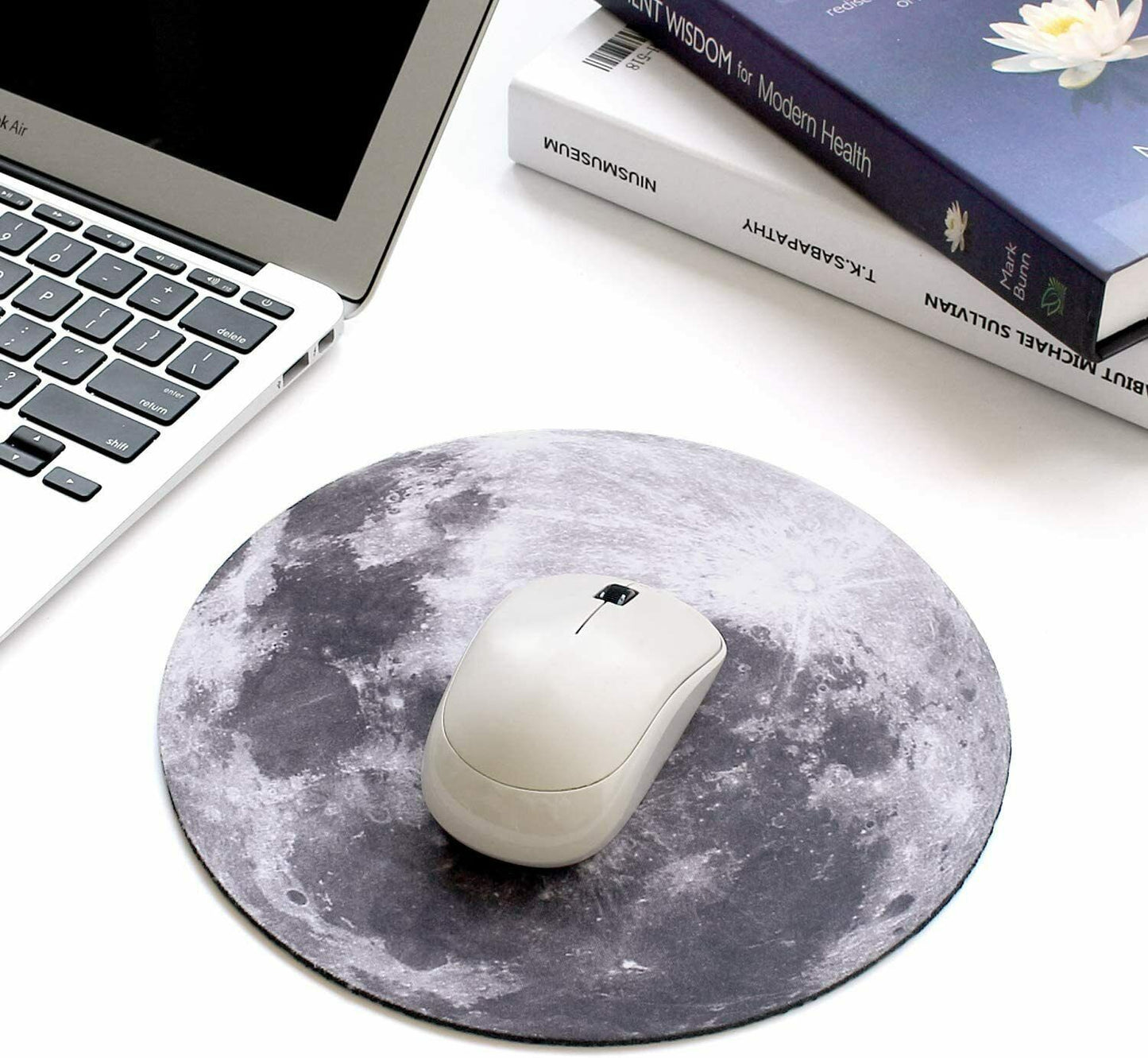 Stylish and Durable Round Mouse Pads for Enhanced Comfort and Precision